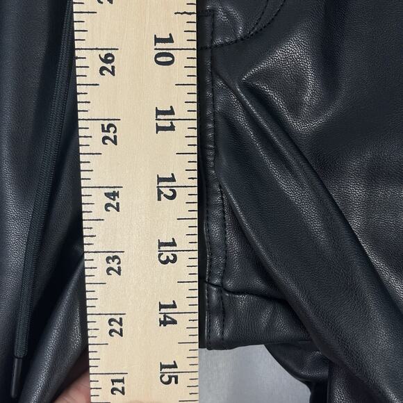 NWT Abercrombie & Fitch High Rise Black Faux Leather Pants Pull-On Size Large - Picture 12 of 16